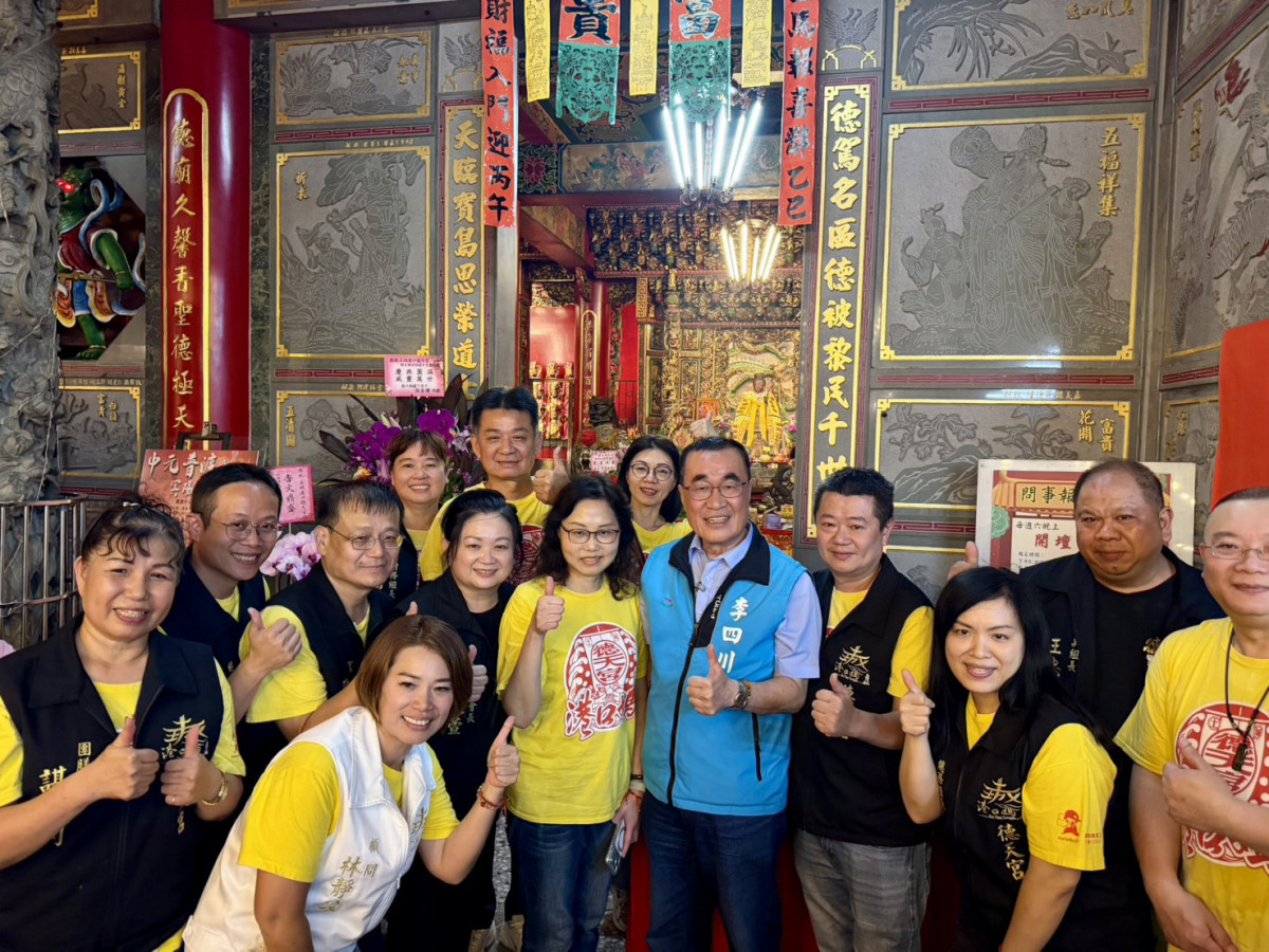李四川深耕土城傾聽基層心聲　承諾擴大醫療園區與敬老卡升級打造宜居新北