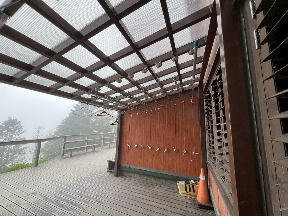 圖說：給雨具有固定的家。（圖/玉管處提供）