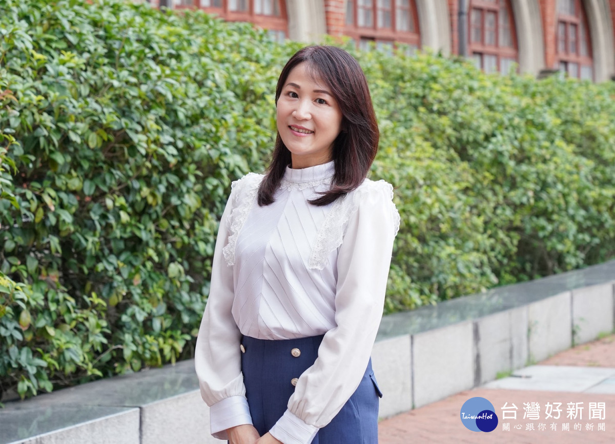 前竹縣教育局長楊郡慈接任竹市府發言人　提升政策溝通即時性與互動性