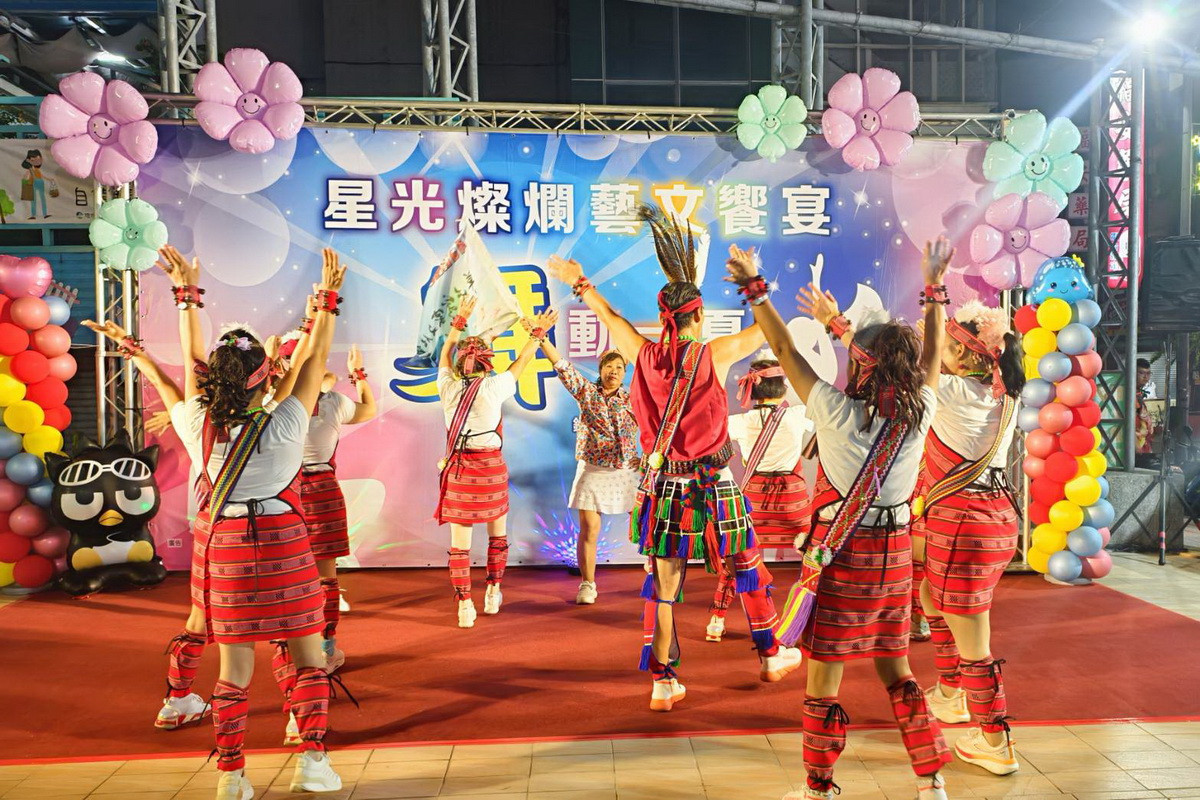 各參與團體都帶來精彩演出是一場難得的盛宴。(草屯公所提供)