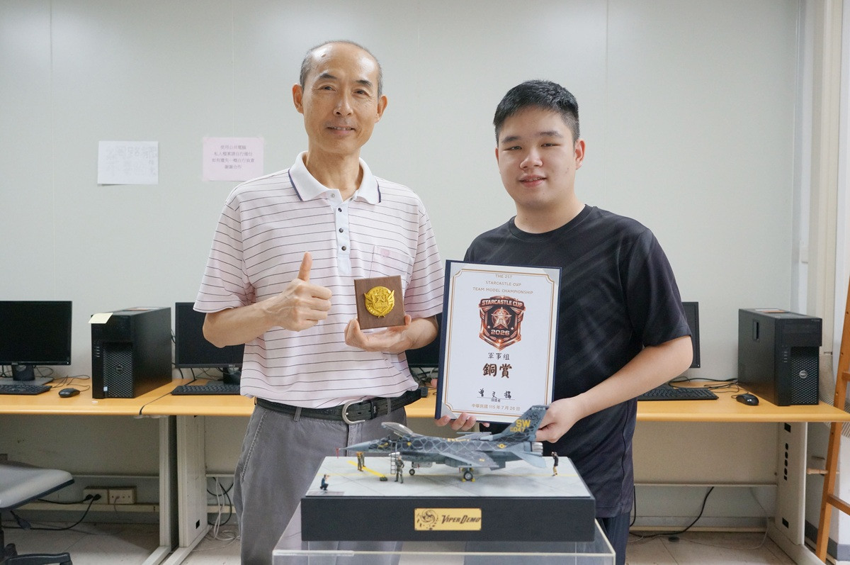 大葉多媒體學生復刻F-16　塗裝模型作品獲雙獎