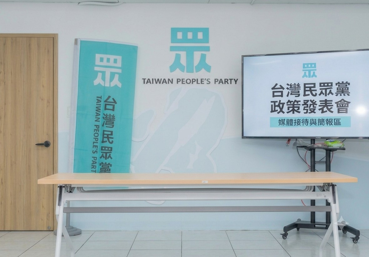 公帑出國吃甜點、特權護航親兒登島！　民眾黨痛批徐佳青「敗壞官箴」：應立即下台負責