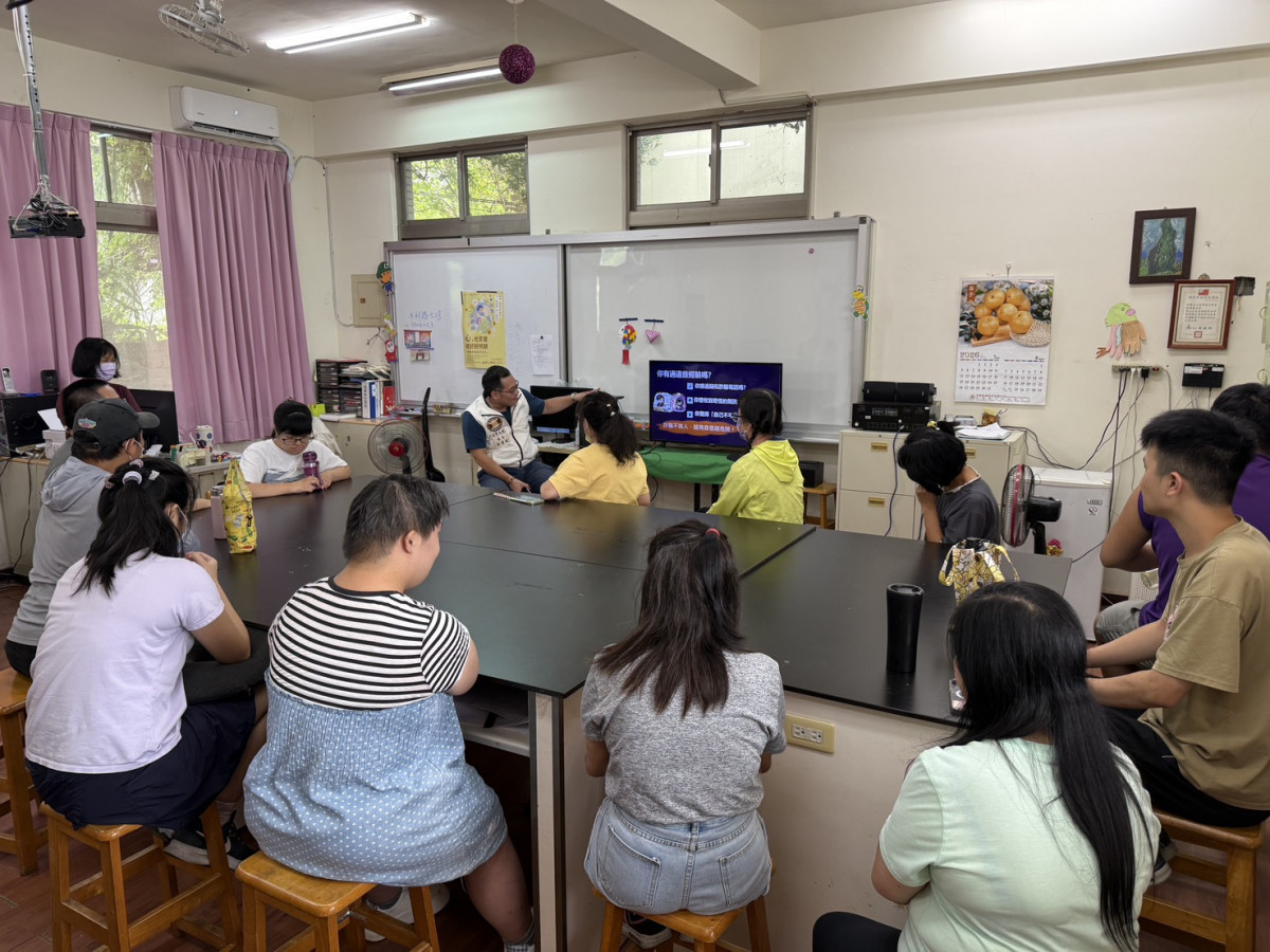 加強特教學生防詐意識　竹市警前進福榮融合教育推廣基金會
