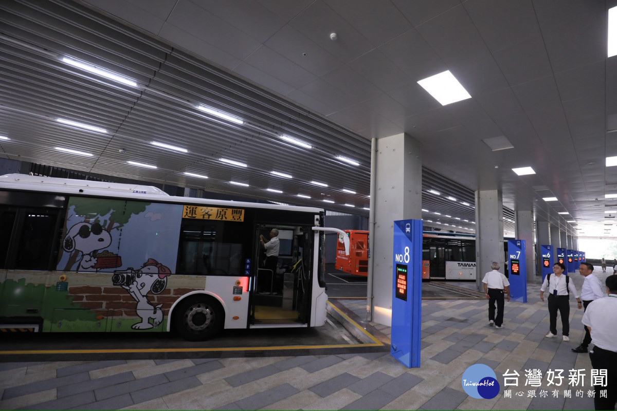 水湳轉運中心公車停車處