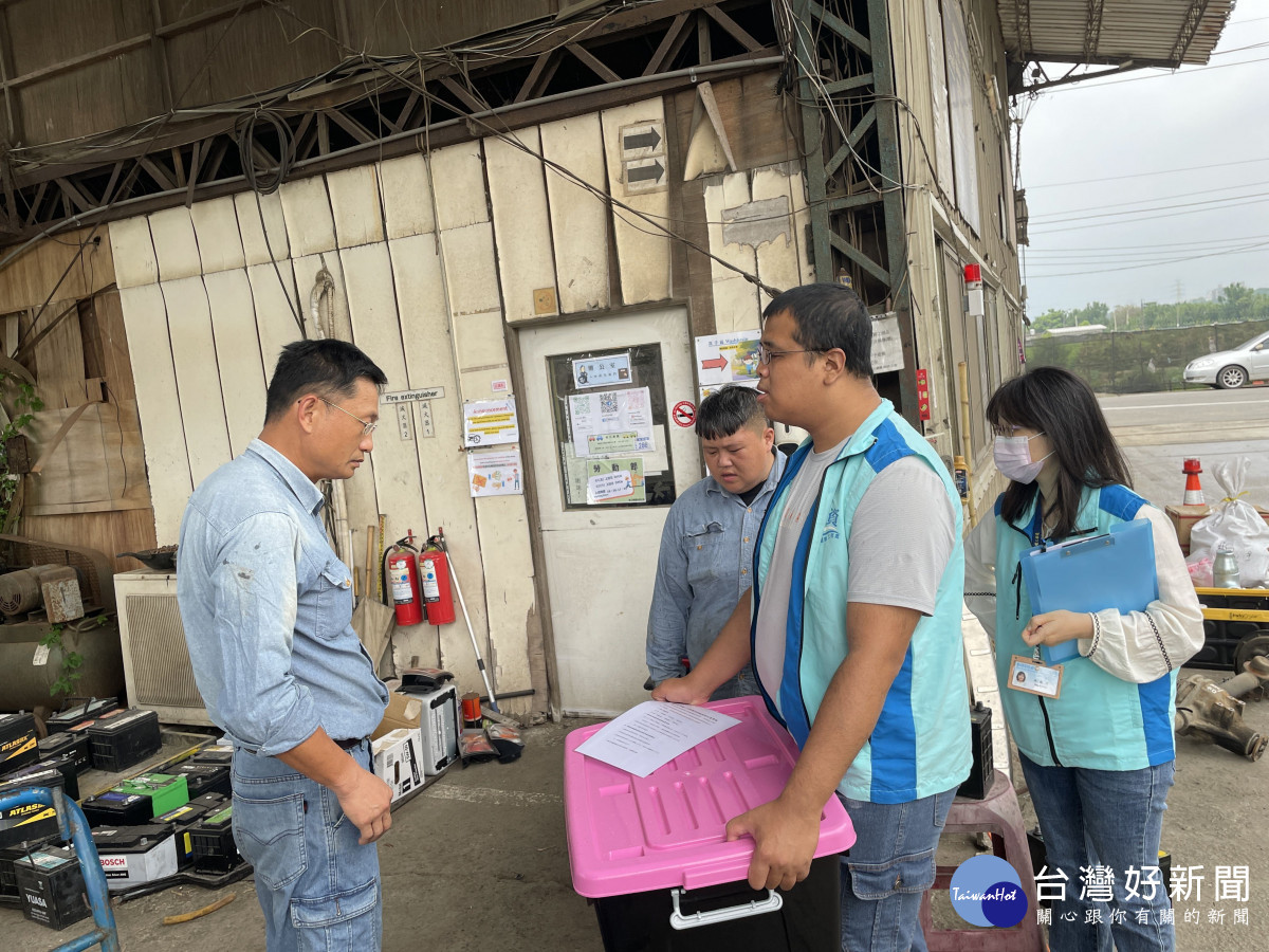 桃園市政府為因應鋰電池使用量增加及回收衍生之火災風險，超前部署修正《桃園市火災預防自治條例》。<br />
<br />
