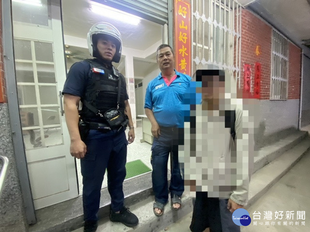 導航又失誤！男遊客夜困山區　警入山助脫困