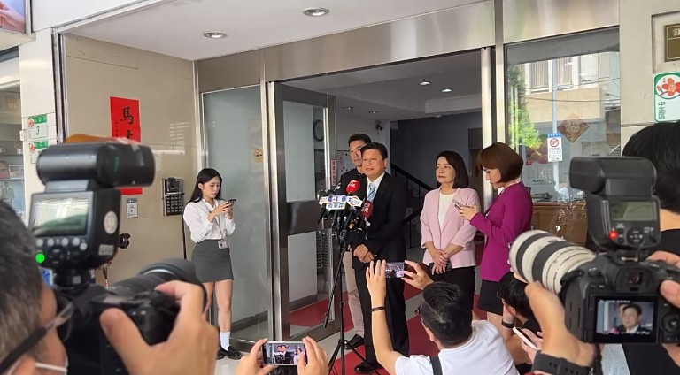 （圖／翻攝自中國國民黨立法院黨團Facebook直播）