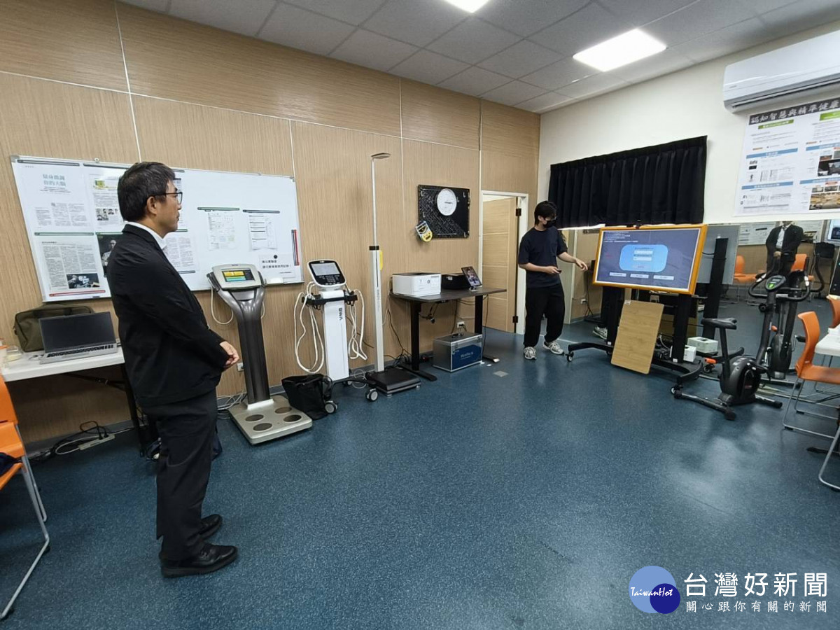 桃療攜手中央大學探索智慧認知科技 推動健康促進從臨床走入社區。 (桃療提供)