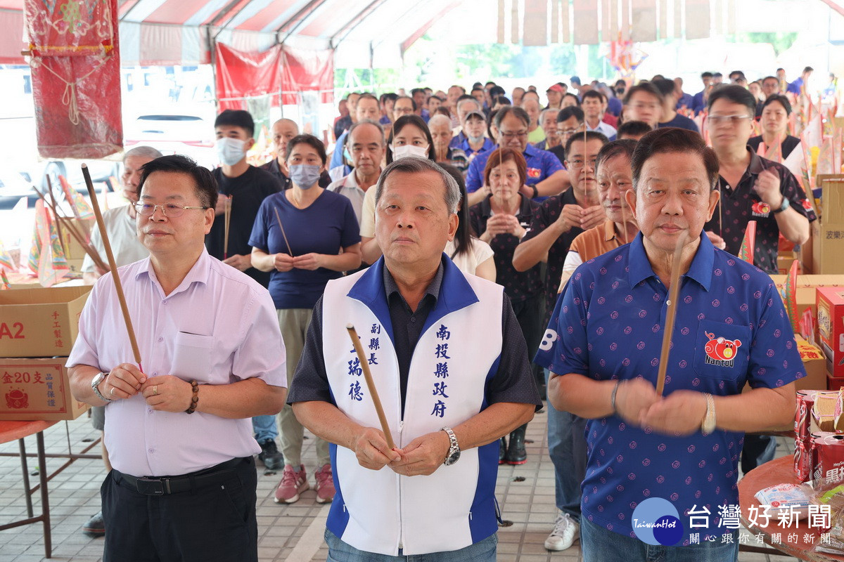 南投縣農產運銷公司普度法會　開香祈福祭獸魂碑生靈