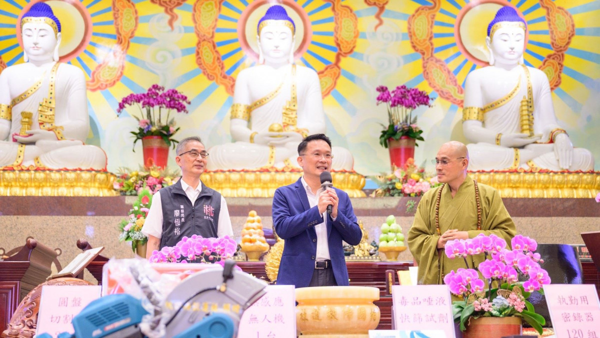 蘇副市長感謝桃園佛教蓮社把慈悲心轉化為社會安全力。<br />
<br />