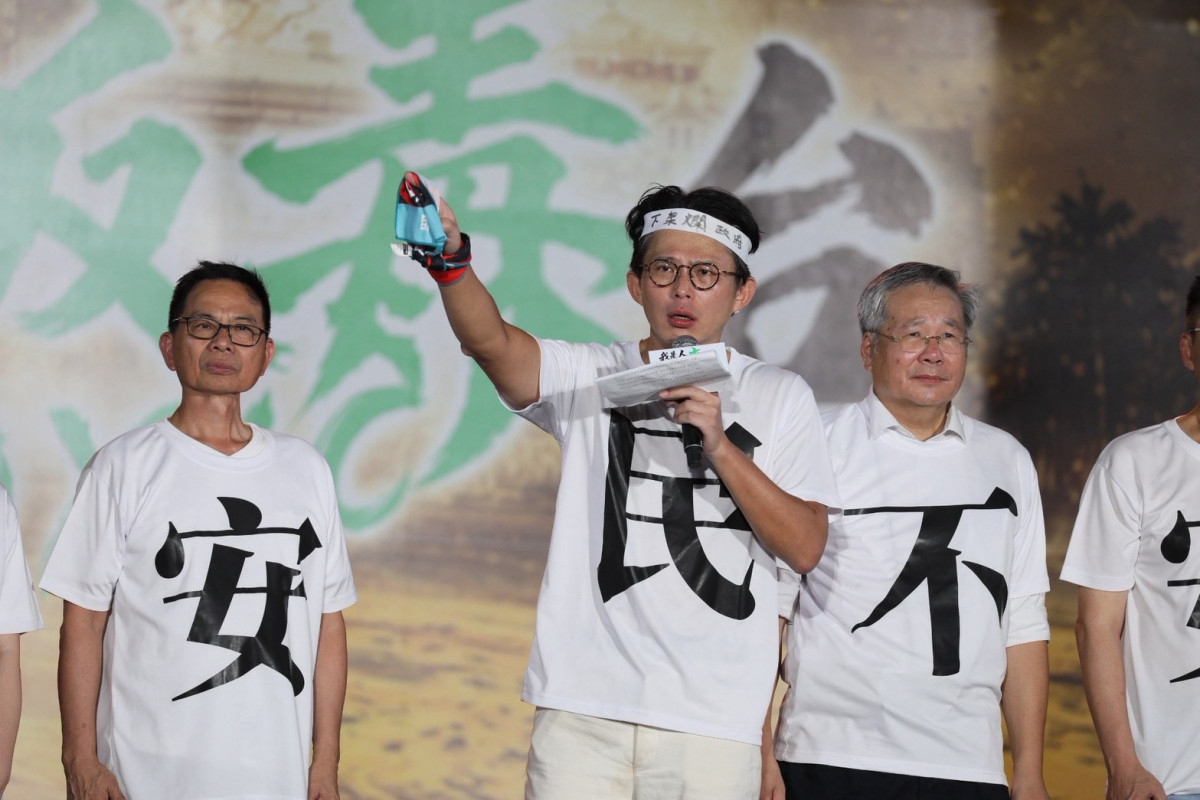 中聯毒油案火速起訴15人「全是業者」　黃國昌揭背後竟是替瀆職官員開脫？