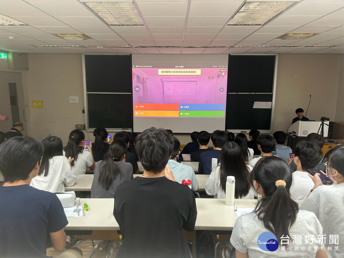 「梅竹在建功」大學鏈結課程持續推動。