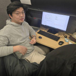 王鈞盛參與桃竹苗分署產業新尖兵「前端工程師就業養成班」，成功跨域轉職，開啟研發工程師職涯。