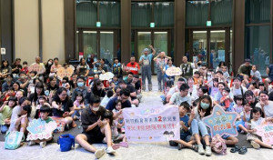 縣府攜手九歌兒童劇團打造《擁抱》故事劇場。