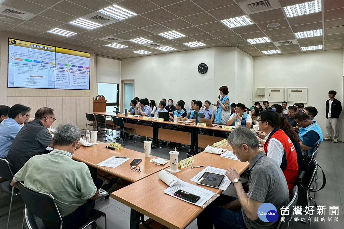 養護工程處簡報114年度公共設施管線資料庫管理供應系統及實機演練成果。