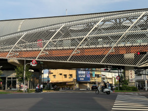 大慶站周邊的13期重劃區，憑藉捷運綠線與台鐵交會，自2024年推案以來迅速站穩6字頭。圖/業者提供