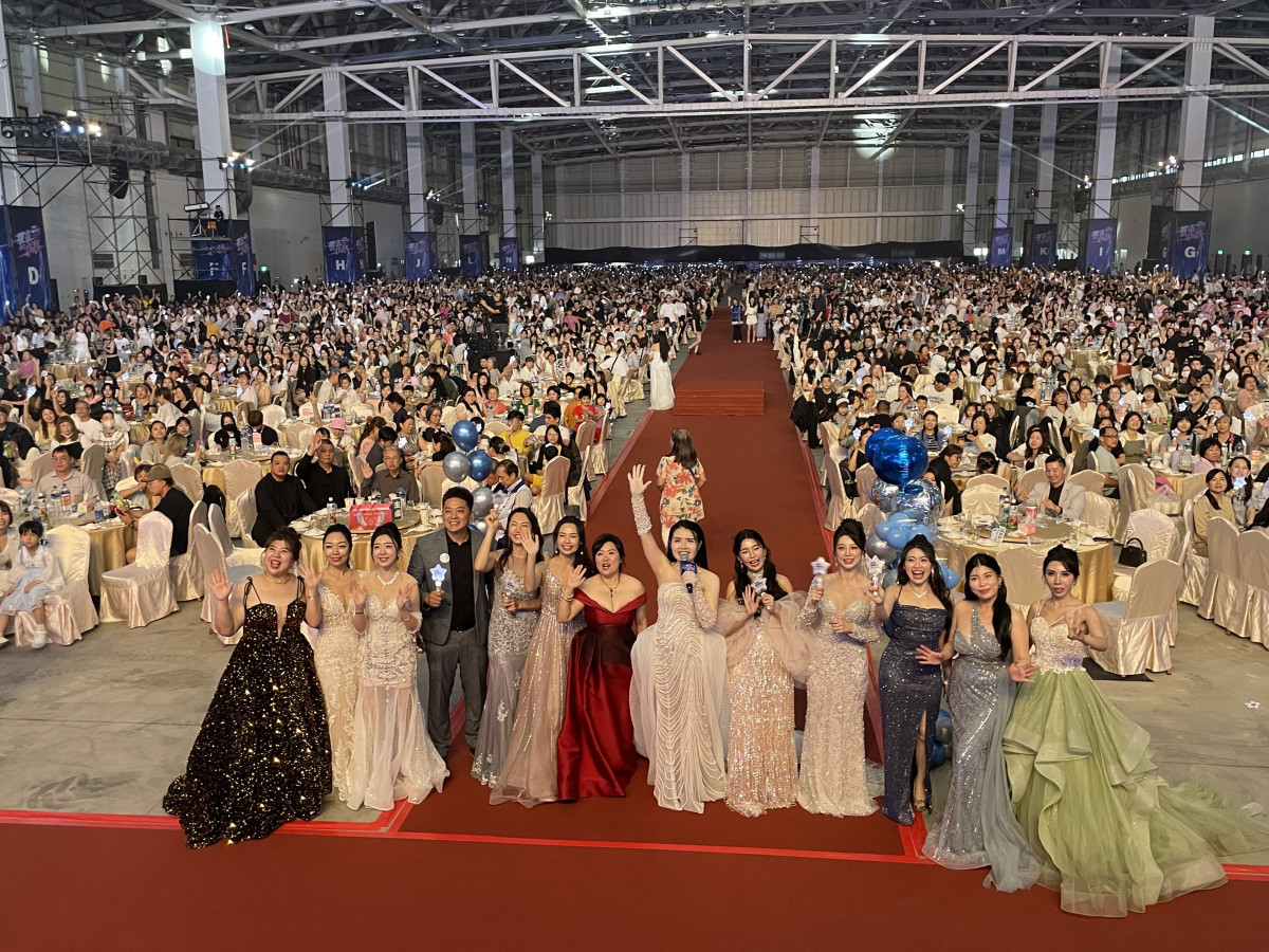 品茉兒生醫科技開2026周年大會場面盛大。