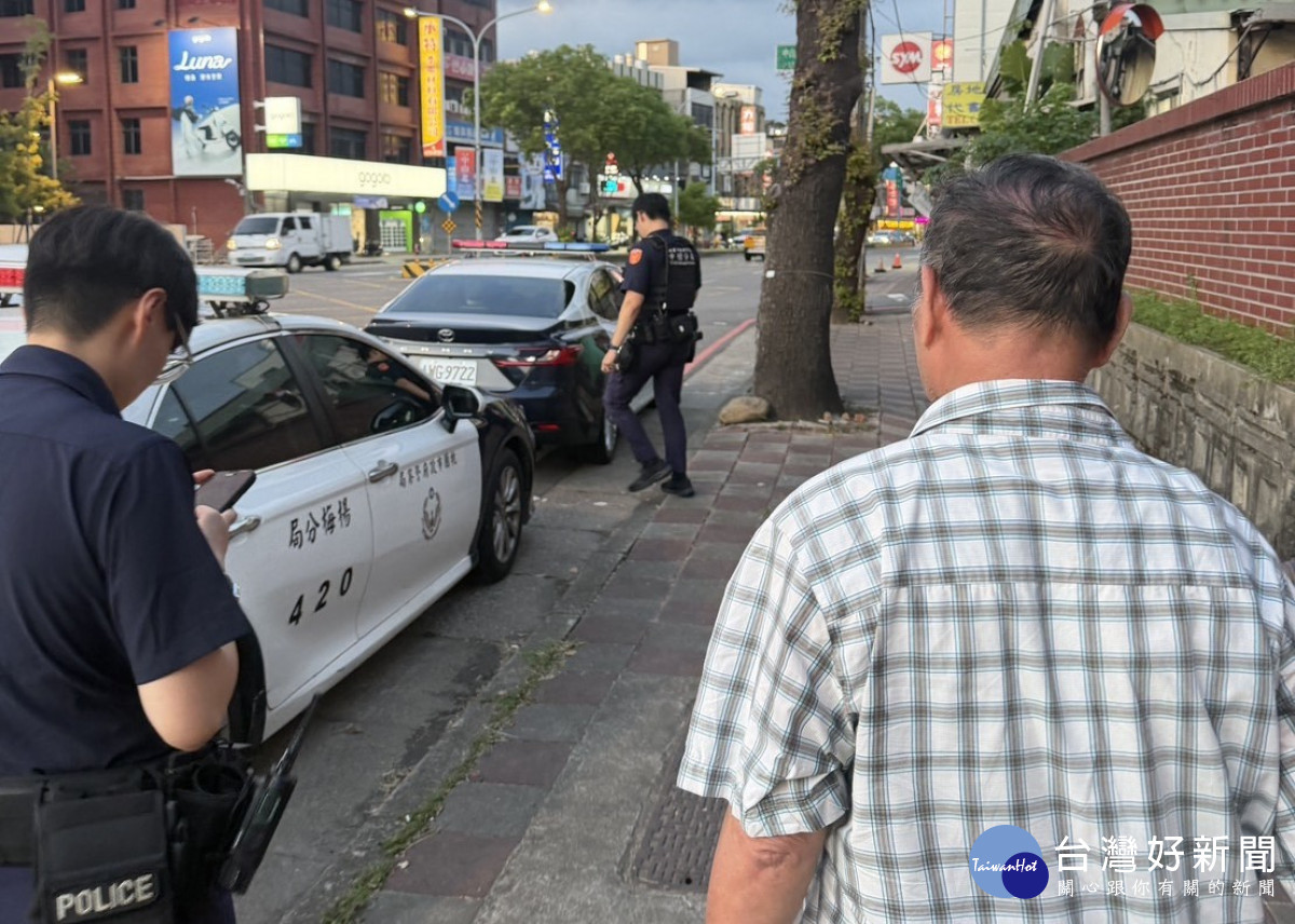 中壢警分局通報楊梅派出所協助。