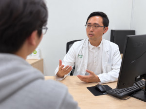 郭彥碁醫師指出，每個孩子的發育進程與身體狀況不同，若家長對生長進度有疑慮，應先經專業評估