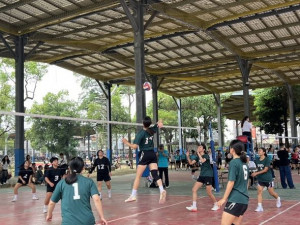 屏東縣縣長盃排球錦標賽　內埔國中熱血開賽