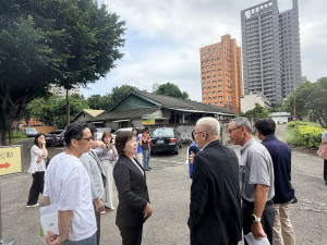 立委楊瓊瓔會同相關單位現勘標準檢驗局無人機檢測實驗室預定地。