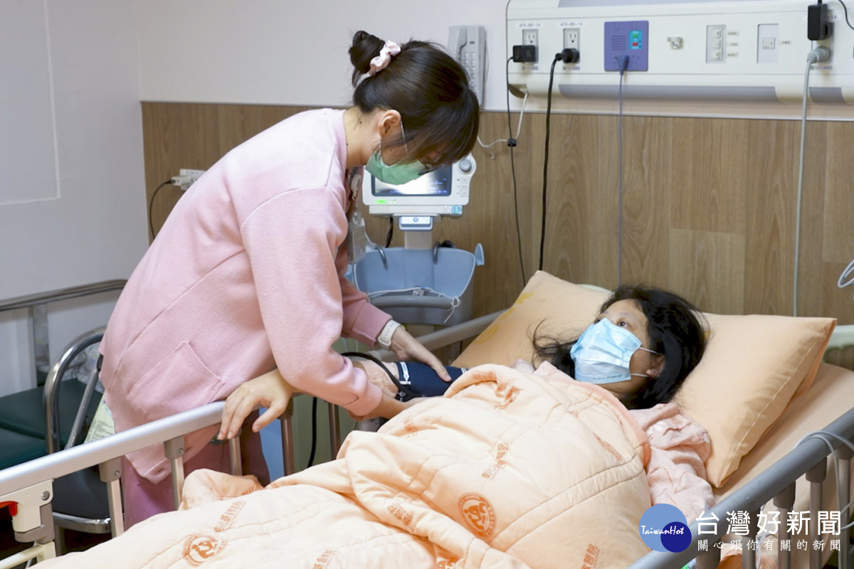 彰基期望藉由AI提升醫療品質與病人安全、減輕第一線工作負擔，把時間還給醫護，也把關懷留給病人。圖／彰基提供