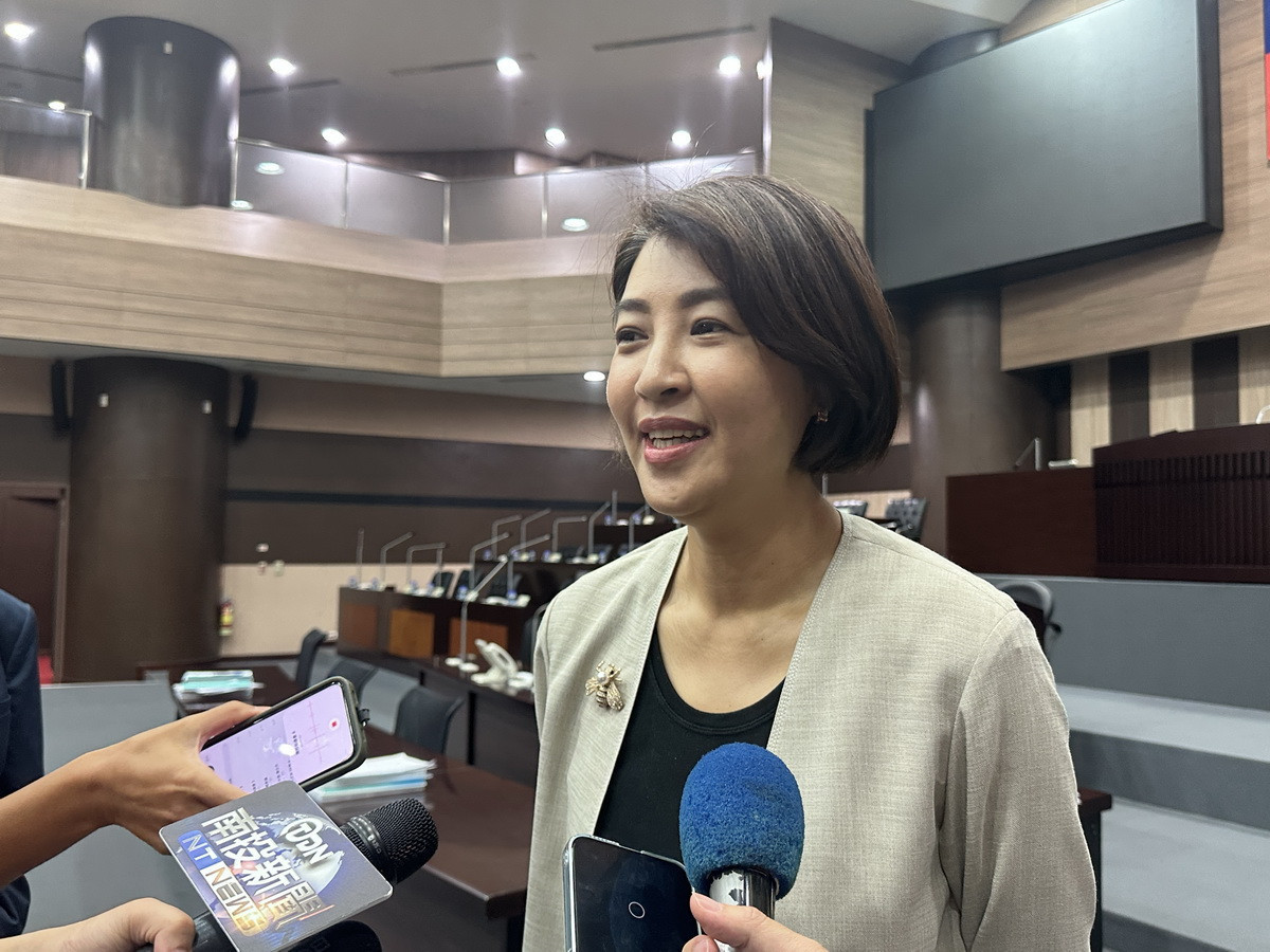 許縣長歡迎各國泳士及國內好手到南投暢遊。(記者扶小萍攝)