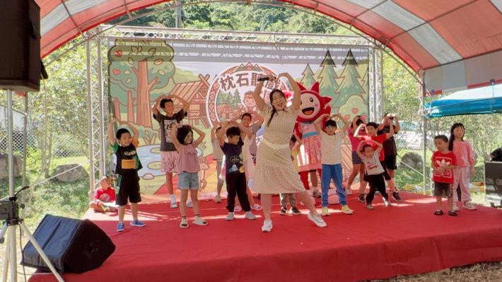 「枕石聽戲─彩虹森林大冒險」親子同歡　傳遞愛與尊重