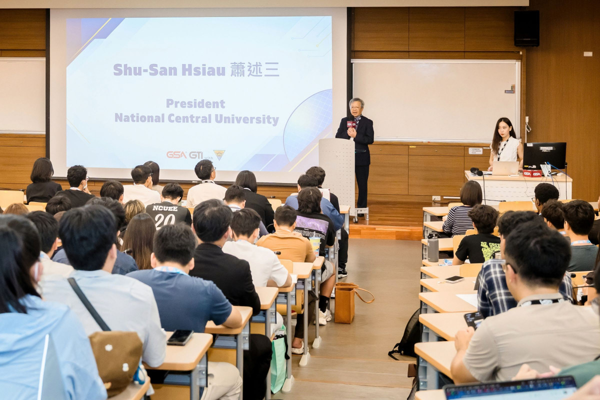 蕭述三校長表示,中央大學近年持續投入半導體人才培育,其中一項重要特色即是跨領域、跨院系的人才培育模式。