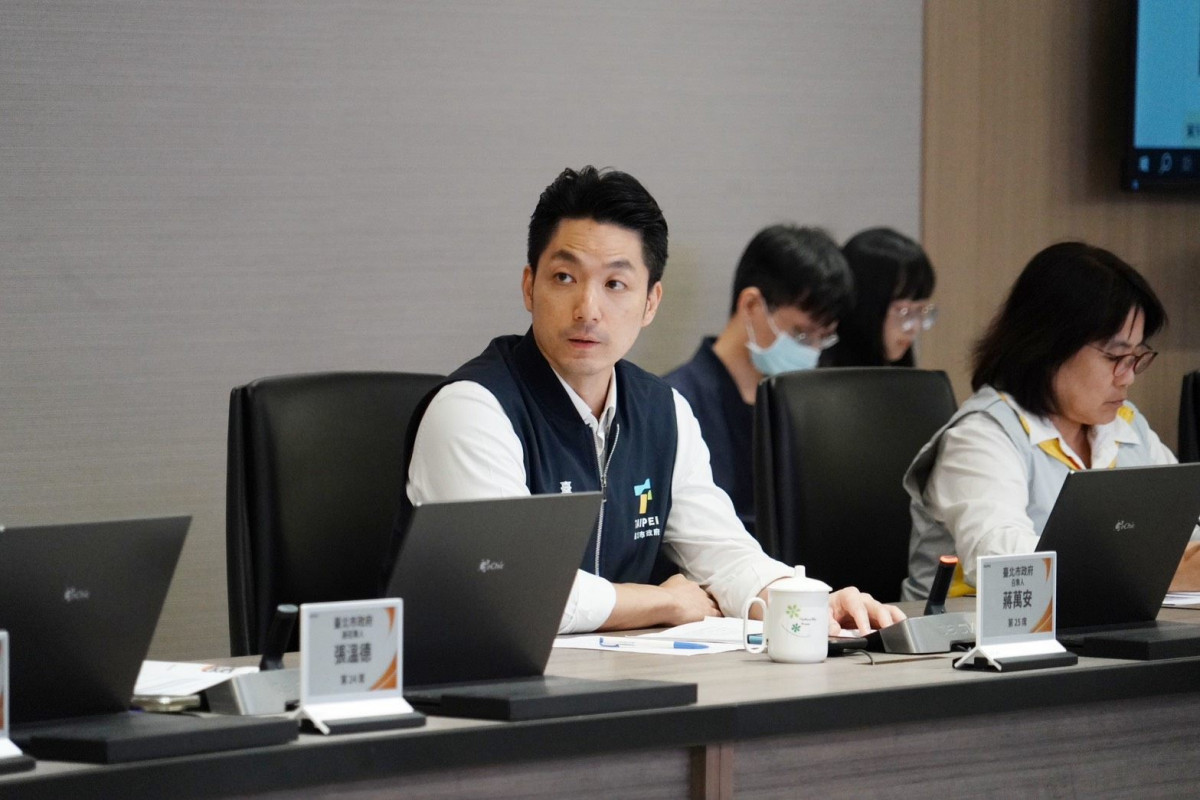 北市府社工侵占長者逾千萬養老金遭羈押禁見　民進黨：蔣市府市政治理荒腔走板