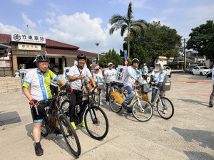阿北鐵馬隊「同新協力騎聚中秋」腳踏車騎乘活動。