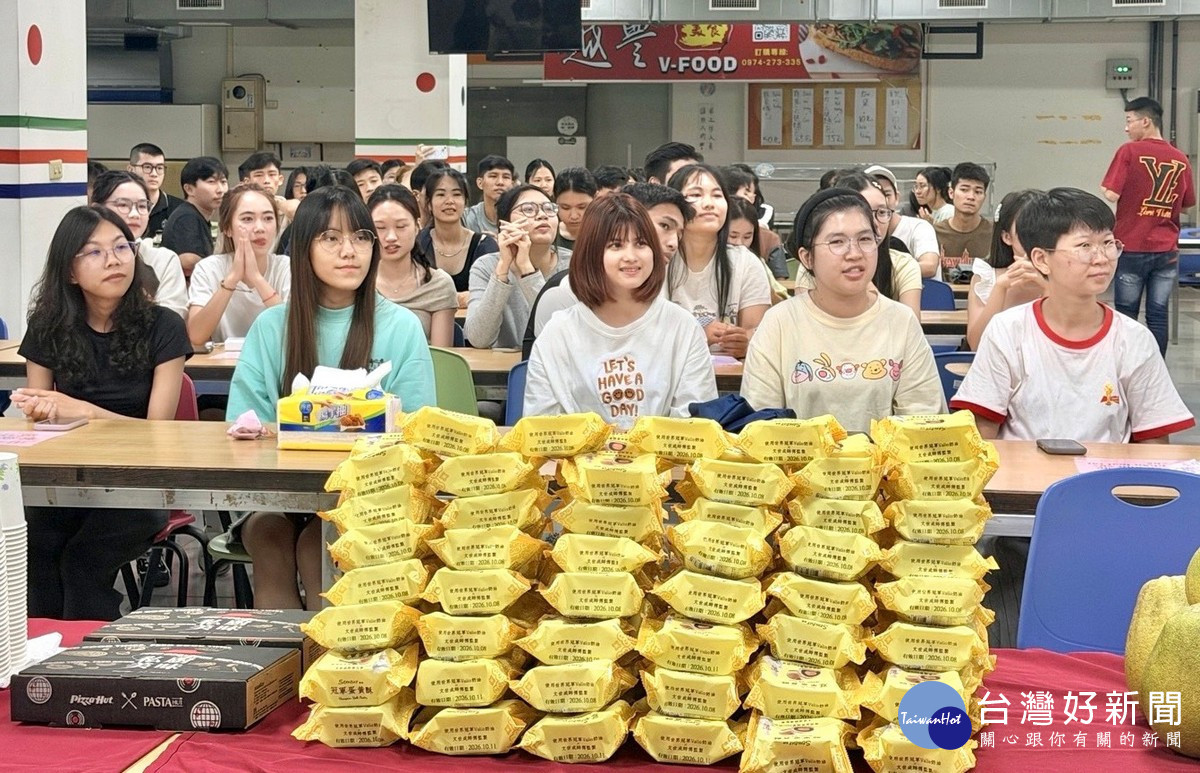 圖說:暨大埔里與台中校區陪伴國際學生溫暖過中秋。(暨大提供)