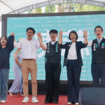 藍白合作為民眾黨議員候選人吳淳祐加油。（記者扶小萍攝）