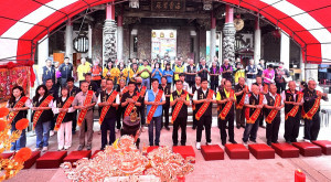 南瑤宮開基三媽暨十會媽角頭祈安遶境前隆重舉行「置天台」儀式稟告上蒼。圖／彰化市公所提供