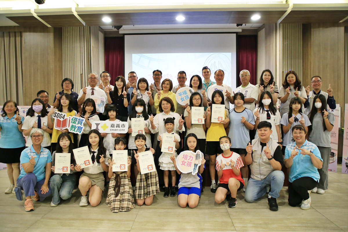 用鏡頭打破性別框架　嘉市女孩6部短片訴說成長與夢想