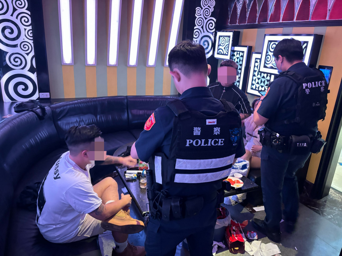 國慶連假,中壢警分局持續加強轄區治安及交通維護,勤務不鬆懈。