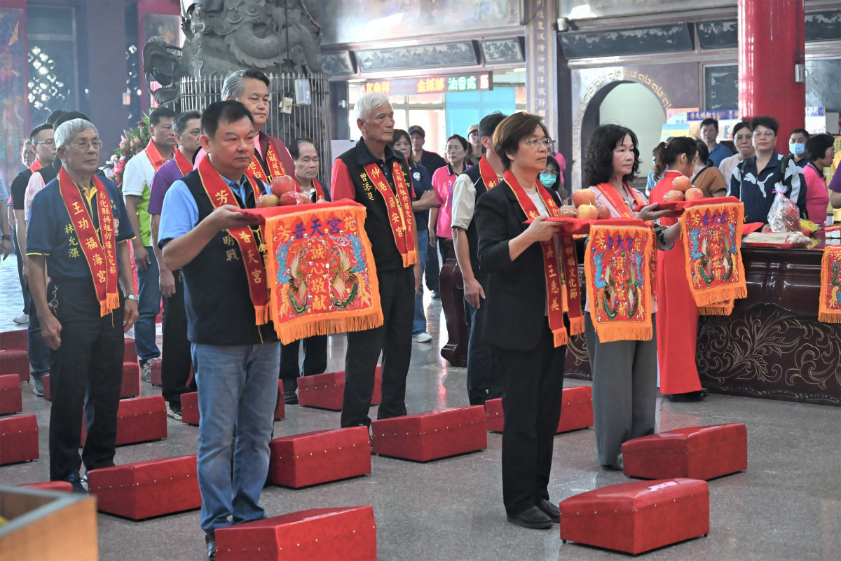 13尊媽祖齊聚芳苑,祈福文化節登場 。圖/彰化縣政府提供