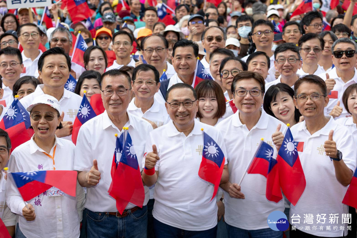 新北國慶升旗典禮　侯友宜：第二行政中心命名為「三重安芯中心」