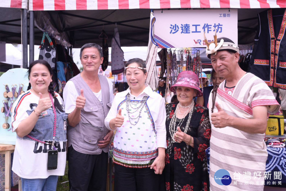 出席萬榮鄉太魯閣族感恩祭　徐榛蔚：縣府擴大育兒福利做部落最強靠山