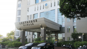 台中地政所廖姓課長疑因債務糾紛，3年間利用職務權限查詢債務人個資133次，遭檢方追究刑責。（圖/陳招宗 攝）