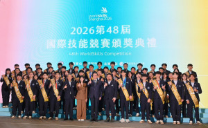 行政院長卓榮泰12日出席「2026年第48屆國際技能競賽頒獎典禮」。（圖／行政院新聞傳播處）」