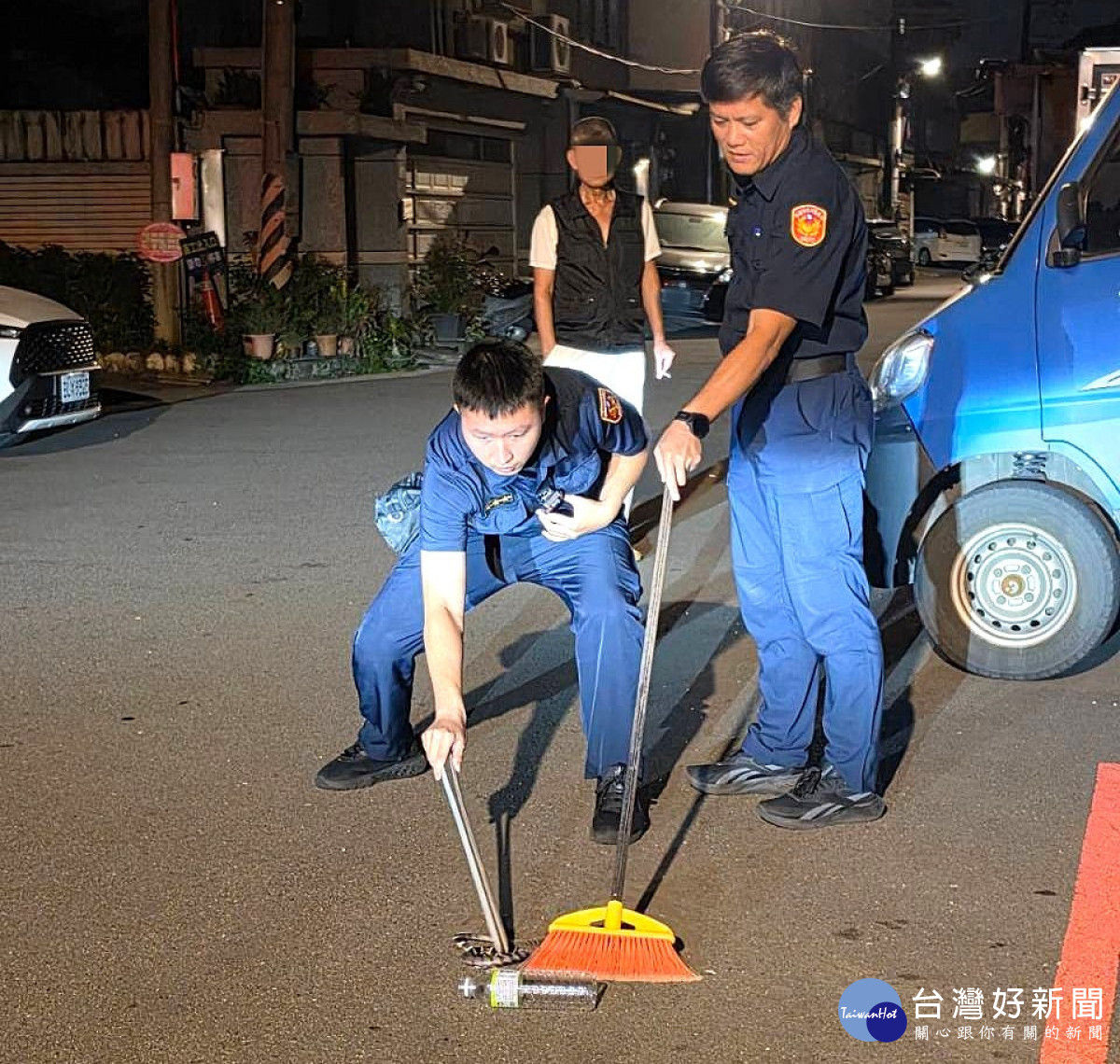 疑似雨傘節深夜現蹤　警民合力請走不速之客
