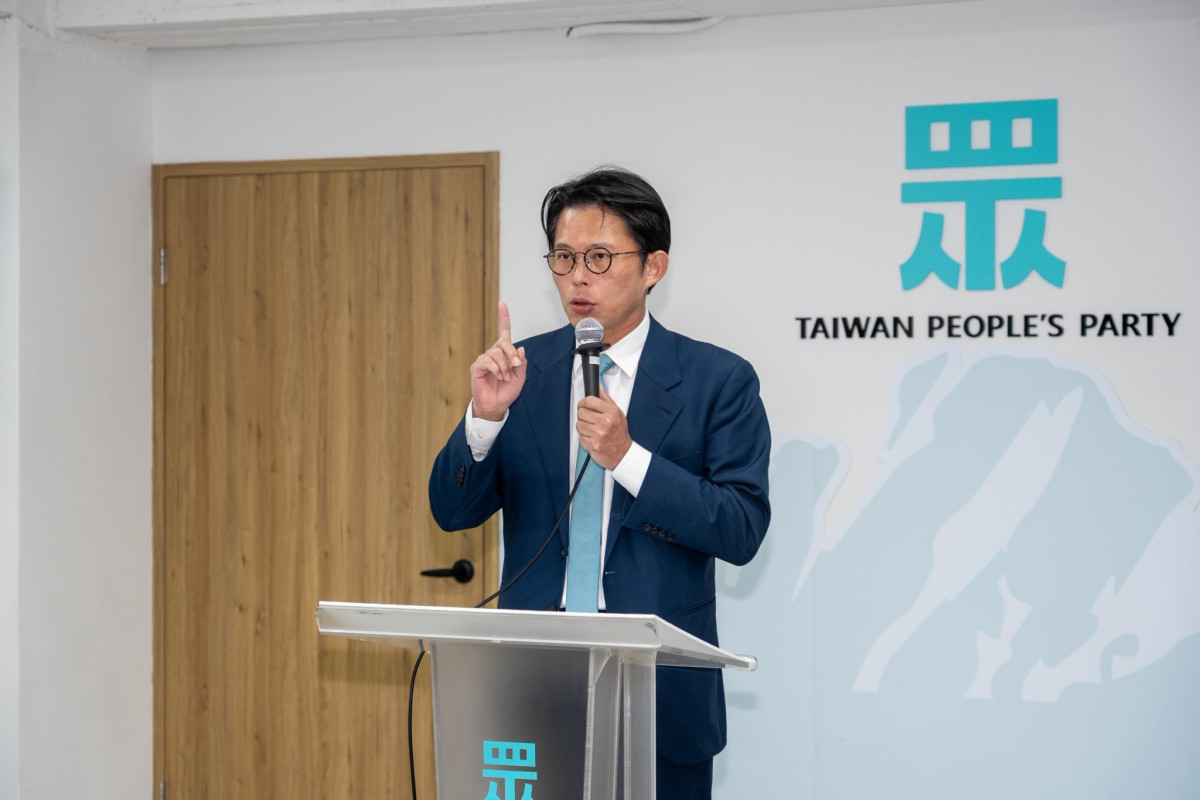 北檢檢察官涉吸毒獲緩起訴　黃國昌痛批「繼續辦案、包庇遮醜」