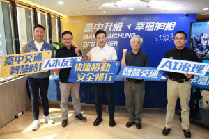 江啟臣今天在競選總部辦「台中交通智慧時代」政策記者會。
