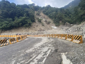 五峰竹67線2K恢復通行。