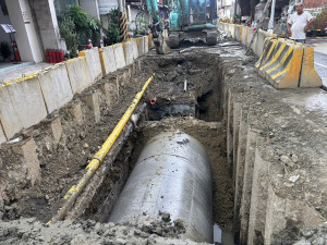 嘉義市國華街排水改善工程進度延誤，市府工務處表達歉意並表示預計11月初恢復路面通行／嘉義市府提供