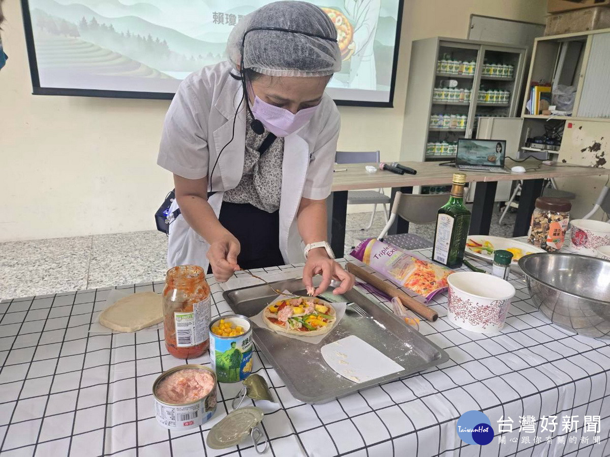 營養鄰距離　南投營養師帶長輩地中海料理DIY吃出健康