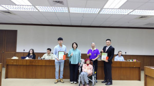 115年屏東縣孝行獎表揚活動　3名孝行楷模獲周春米表揚