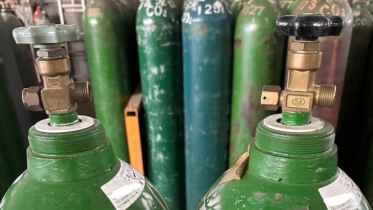 台中地檢查獲工業用液氧、二氧化碳冒充合格產品,流入醫療機構及大型賣場。