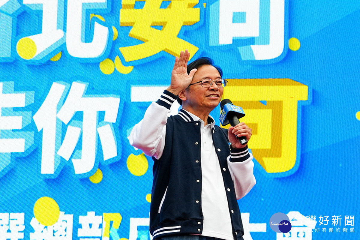 桃園市長張善政於台北市長蔣萬安連任造勢大會中致詞。
